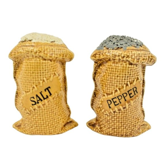 Burlap Sack Salt and Pepper Ceramic Shaker Set 3.75 inch Our Own Imports Vintage - Picture 1 of 7